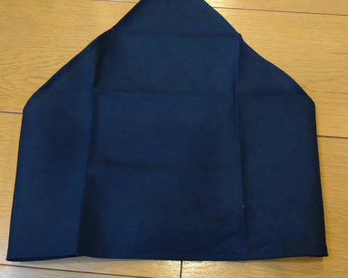 三角巾　ゴム付き三角巾　ハンドメイド　オーダー How to make a triangular hood for children. Easy to put on