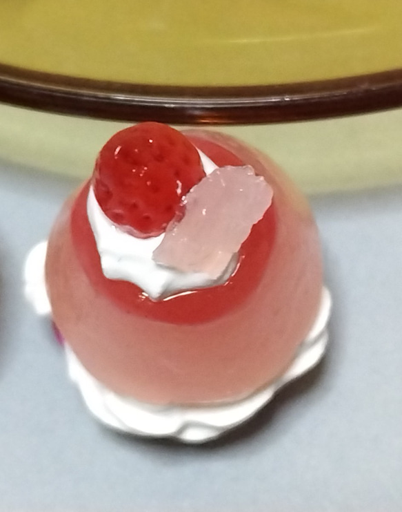 イチゴ&生チョコのプリンのダブルセット　フェイクスイーツ　スイーツデコ　マグネット 6枚目の画像