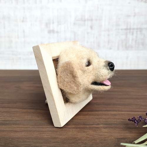 羊毛フェルト ラブラドールの子犬ちゃんフレーム 羊毛フェルト