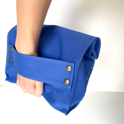 紙袋みたいな帆布バッグ　マジックテープ付き(ブルー)　ハンドバッグ　バッグインバッグ　差し色 1枚目の画像