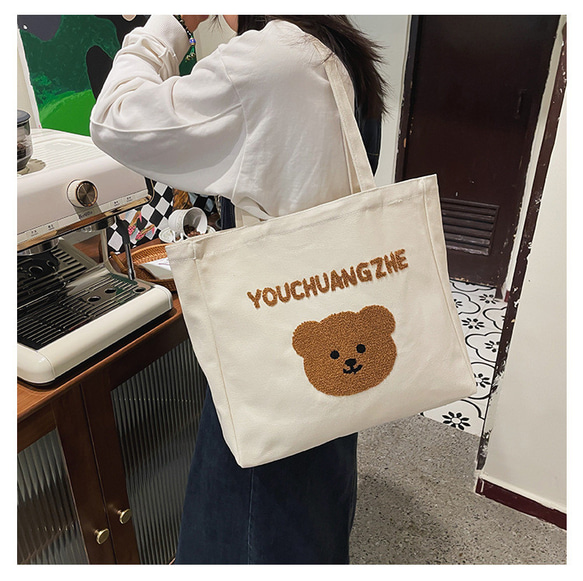 2023.4新作♥即日発送】韓国ファッション くまちゃん刺繡バッグ