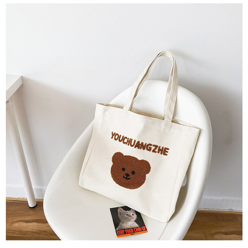 2023.4新作♥即日発送】韓国ファッション くまちゃん刺繡バッグ