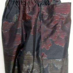 ７０４８　色大島紬の着物で作ったパンツ　＃送料無料 3枚目の画像