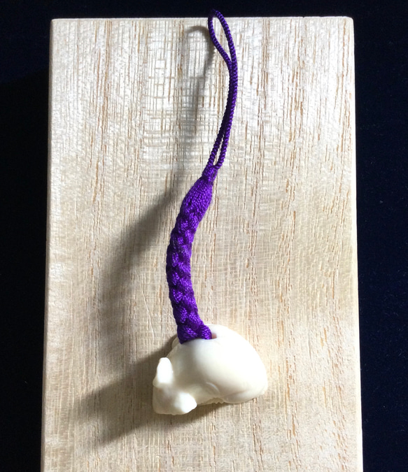 象牙　根付　十二支（子）ネズミ（中） 