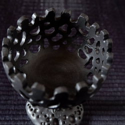 ブラックゴブレットキャンドルホルダー１　インセンスホルダー　香立て　やちむん　沖縄 4枚目の画像