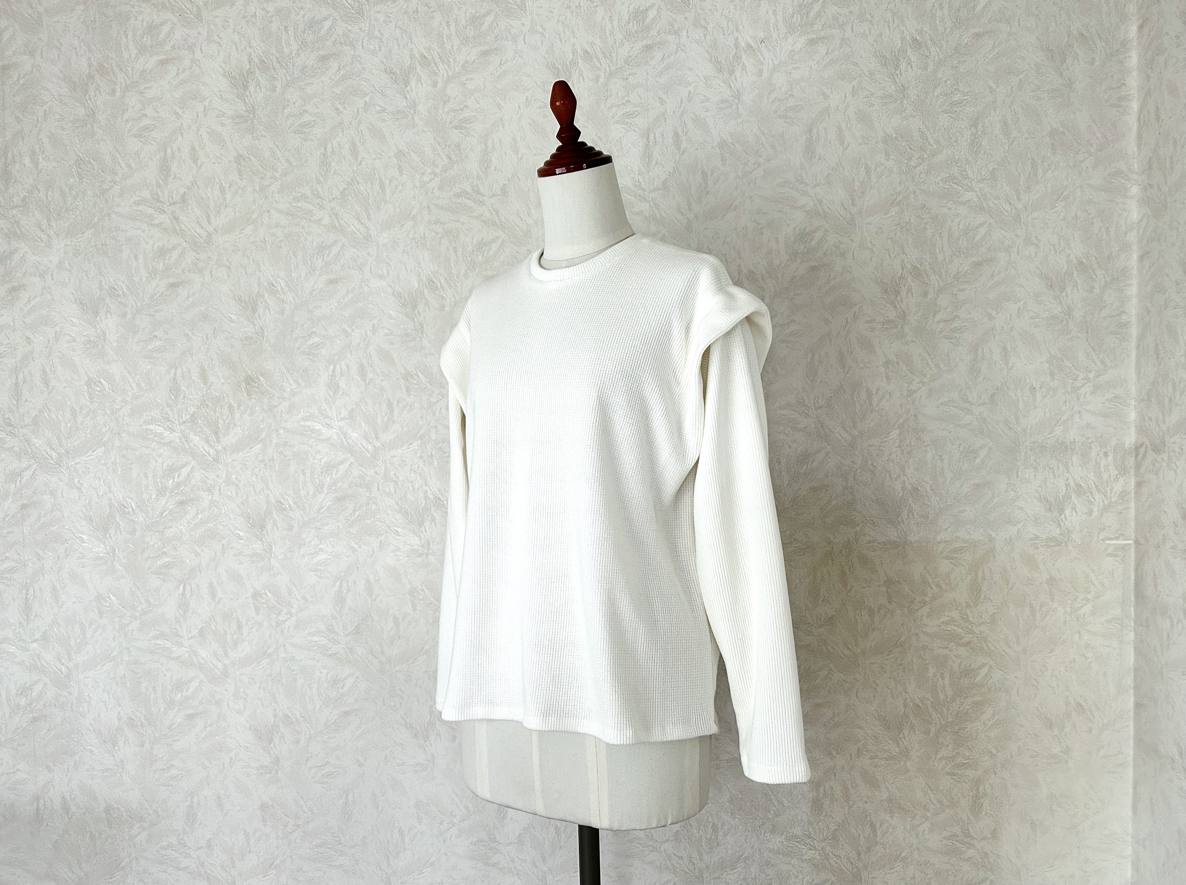 【送料無料】ニット ブラウス・カットソー✴︎オフホワイト