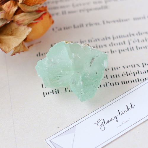 希少グリーンアポフィライト インド産 天然石 鉱物 癒し 魚眼石