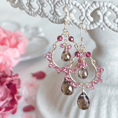 ロードライトガーネットの14kgf 天然石シャンデリアピアス