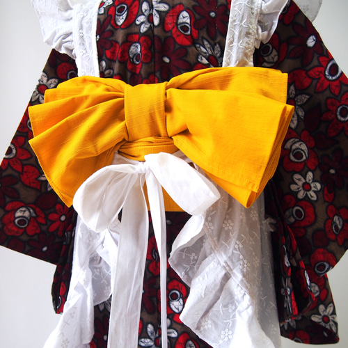 刺繍】袖の長い着物の味方!!可愛いくて便利なエプロンドレス 刺繍】袖の長い着物の味方!!可愛いくて便利なエプロンドレス