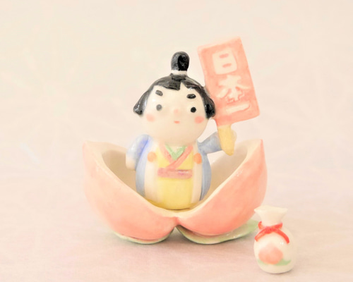 陶器製人形・「桃湖」作者不明？【高さ／18cm】。 5908df47545e1ff5557d008da0ac40