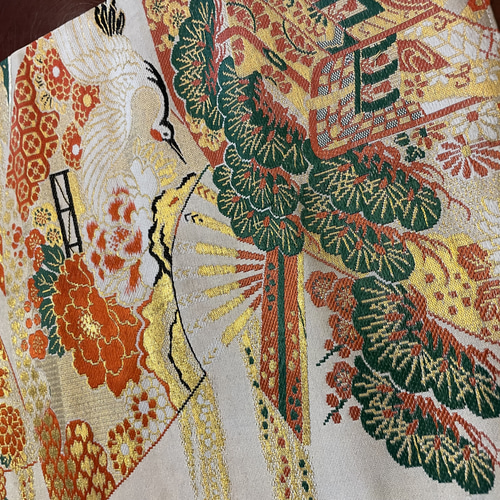 3048、3049、3050花嫁衣装の丸帯から作った豪華な刺繍のテーブルランナー