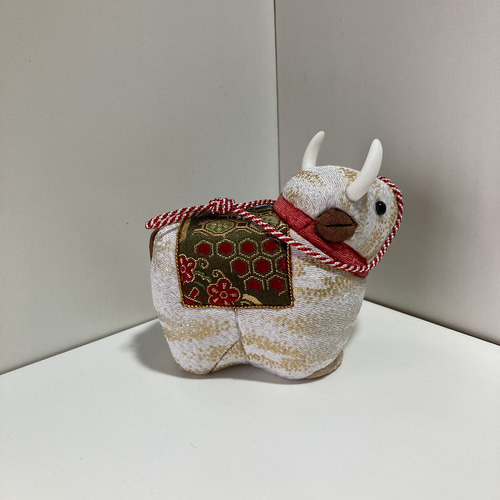 木目込みの牛 その他人形 小町 通販 15725675｜Creema(クリーマ