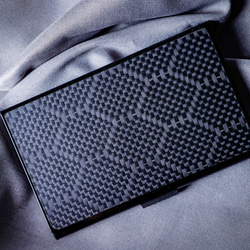 炭素繊維名刺ケース ハニカム パターン &amp; グラファイト ブラック メタル ステンレス スチール 3枚目の画像