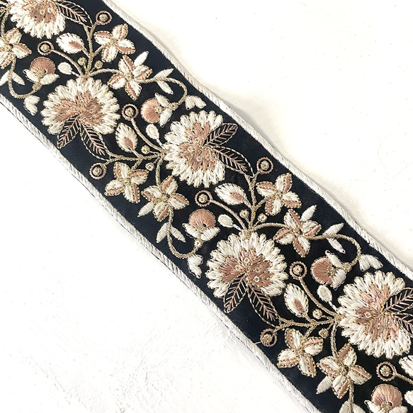[ 209 ] 黒 ブラック 花柄 幅:8cm インド刺繍 リボン 4枚目の画像