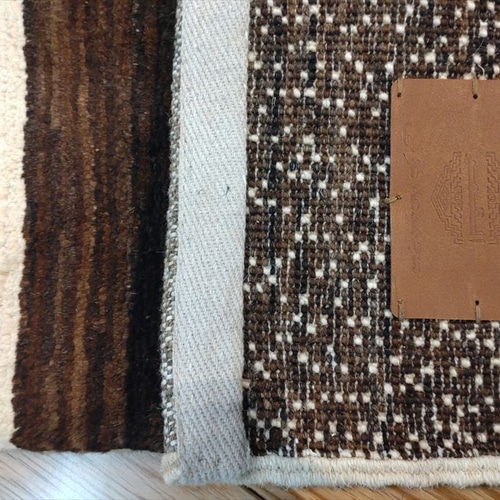 冬は暖かく夏は涼しい オールシーズン天然無染ラグ ガゼニラハット