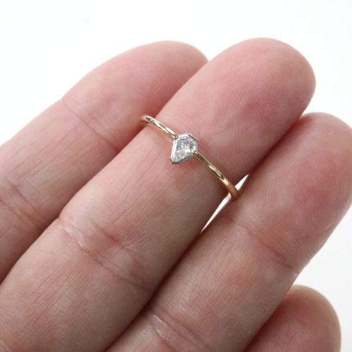 シールドカット/ダイヤ指輪 指輪・リング YUDA 通販 15726435｜Creema