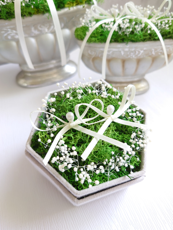 苔moss＆かすみ草babybreath のリングピロー【Box】数量限定・初販5点まで送料無料 1枚目の画像