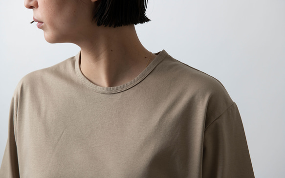 【在庫限り】HANDROOM WOMEN'S クルーネック5分袖Tシャツ beige｜ladies 5枚目の画像