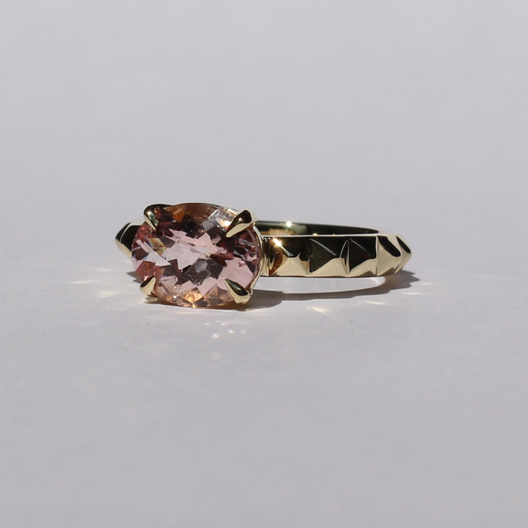 Pyramid Stud Morganite Ring / K10, K18, PT900 2枚目の画像