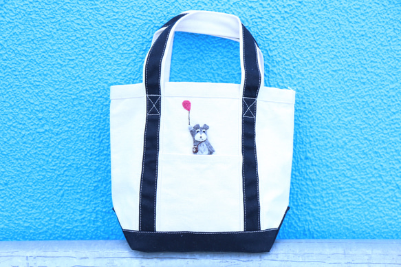 シュナウザー　/トートバッグ　S　受注生産品　毛色変更可 1枚目の画像