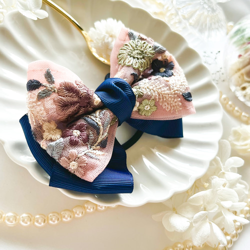 インド刺繍リボン使用♡ネイビーのヘアゴム ヘアゴム miku 通販