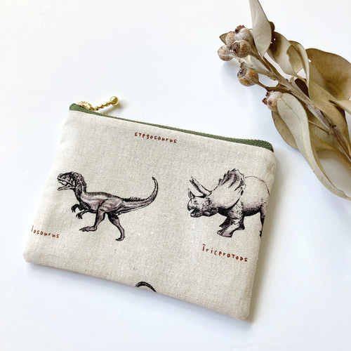 カードケース ちびポーチ 小物入れ 恐竜 トライセラトプス