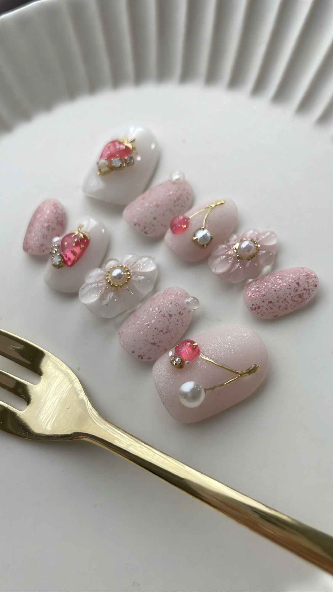 jewelry 苺＆さくらんぼネイル