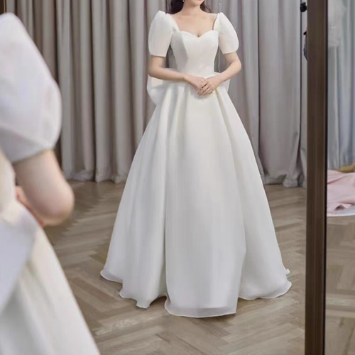 人気上昇！フランス風 パフスリーブ ワンピース/デート/音楽会 /花嫁