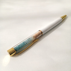 再販【海と泡と砂のボールペン〜グラデーションver〜】　キラキラ　ビーズ　海　ハーバリウムボールペン　プレゼントにも❀ 12枚目の画像