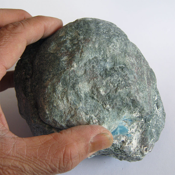 ラリマー　一刀石原石　1721g【送料込】　LMRG061　ドミニカ共和国の鉱山から　larimar 2枚目の画像