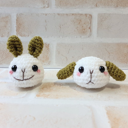 うさぎさんの柏餅あみぐるみキーホルダー あみぐるみ マイナー雑貨店