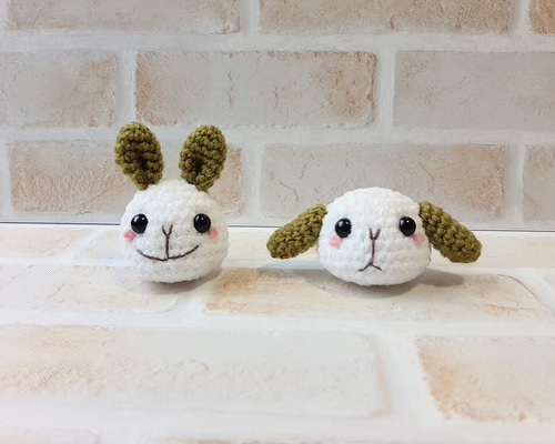 うさぎさんの柏餅あみぐるみキーホルダー あみぐるみ マイナー雑貨店