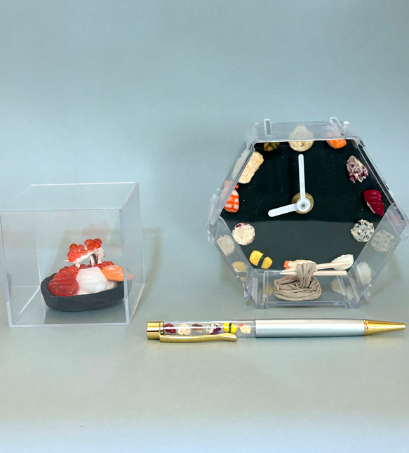 ［期間限定送料無料］お寿司と天ぷら置き時計&ボールペン&ペン立てになる海鮮丼置物 1枚目の画像