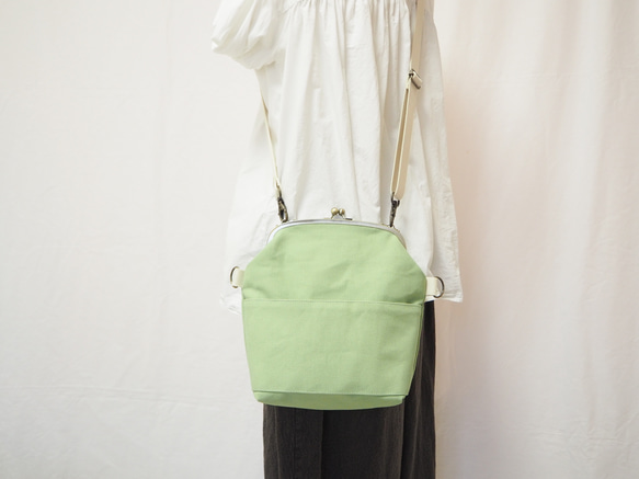 【現品限定　サンプルセール】帆布がまぐち2wayショルダーバッグ≪ピスタチオグリーン≫ 3枚目の画像