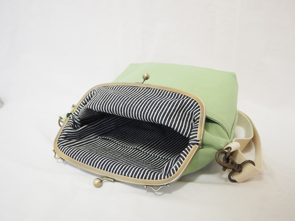 【現品限定　サンプルセール】帆布がまぐち2wayショルダーバッグ≪ピスタチオグリーン≫ 8枚目の画像