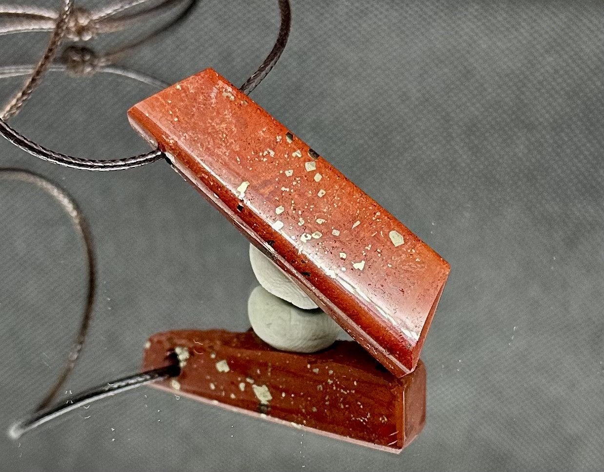 超激レア　赤砂金石