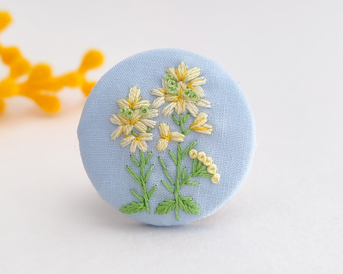 【専用】ハンドメイド　刺繍ブローチ　ヘアゴム 専用】ハンドメイド 刺繍ブローチ ヘアゴム