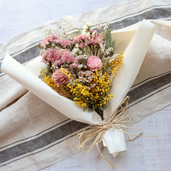 【母の日ギフト】春色ミモザのドライフラワーブーケ 花束 2枚目の画像