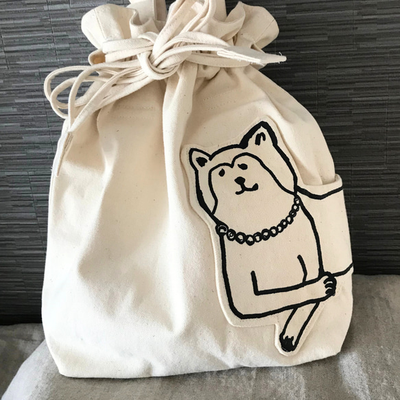 秋田犬の大館くん巾着バッグ 2枚目の画像