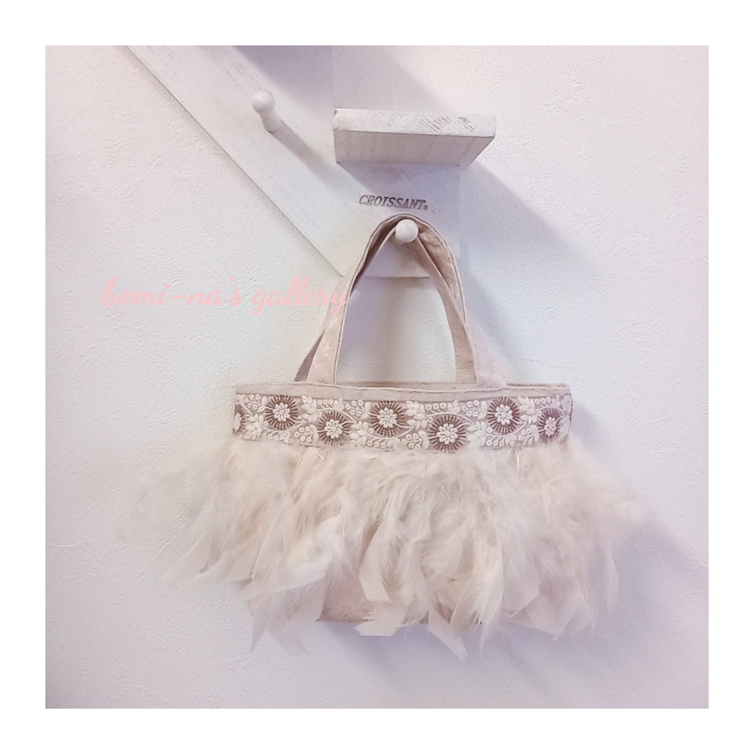 インド刺繍&フェザーが可愛い大人のトートバッグ♡ トートバッグ