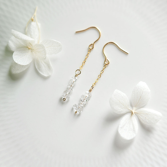 単品　オリジナル 極上 ハーキマーダイヤモンドのフックピアス　4月の誕生石 3枚目の画像