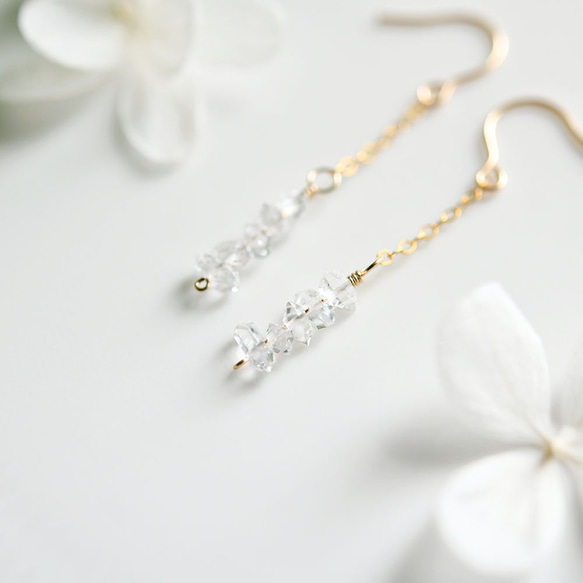 単品　オリジナル 極上 ハーキマーダイヤモンドのフックピアス　4月の誕生石 4枚目の画像