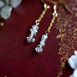 単品　オリジナル 極上 ハーキマーダイヤモンドのフックピアス　4月の誕生石 2枚目の画像