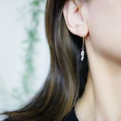 単品　オリジナル 極上 ハーキマーダイヤモンドのフックピアス　4月の誕生石 8枚目の画像