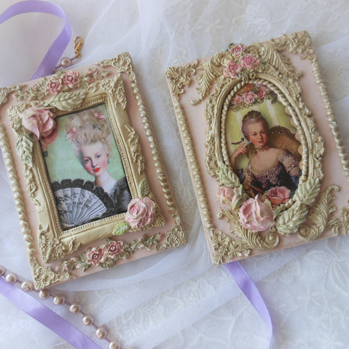 マリーアントワネット 大輪のピンクの薔薇 金額縁 マリー