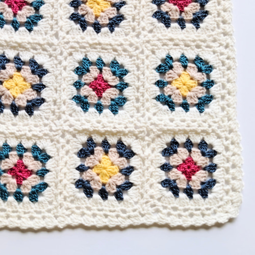 グラニースクエア編み マルチカバー&フリーマット コットン レッド