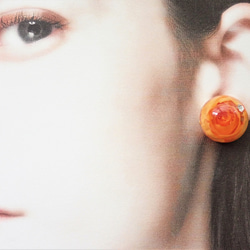 晶瑩　玫瑰乾燥花✕施華洛世奇　樹脂加工耳針　可轉耳夾　空郵台灣5-7天 第11張的照片