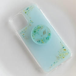 【SALE】押し花 flower shower イニシャルM  スマホグリップ付き 3枚目の画像