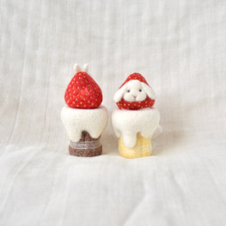 キャンドルケーキないちごうさぎさん 〈プレーン〉/ 羊毛フェルト 置物