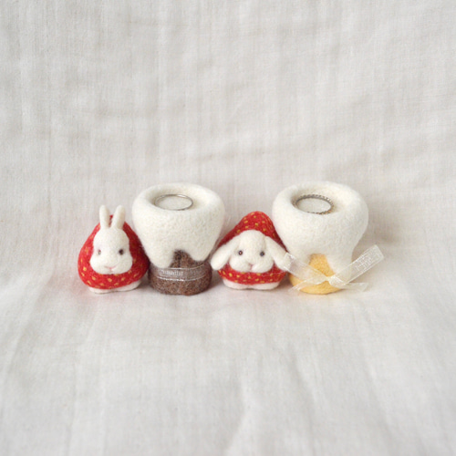 キャンドルケーキないちごうさぎさん 〈プレーン〉/ 羊毛フェルト 置物